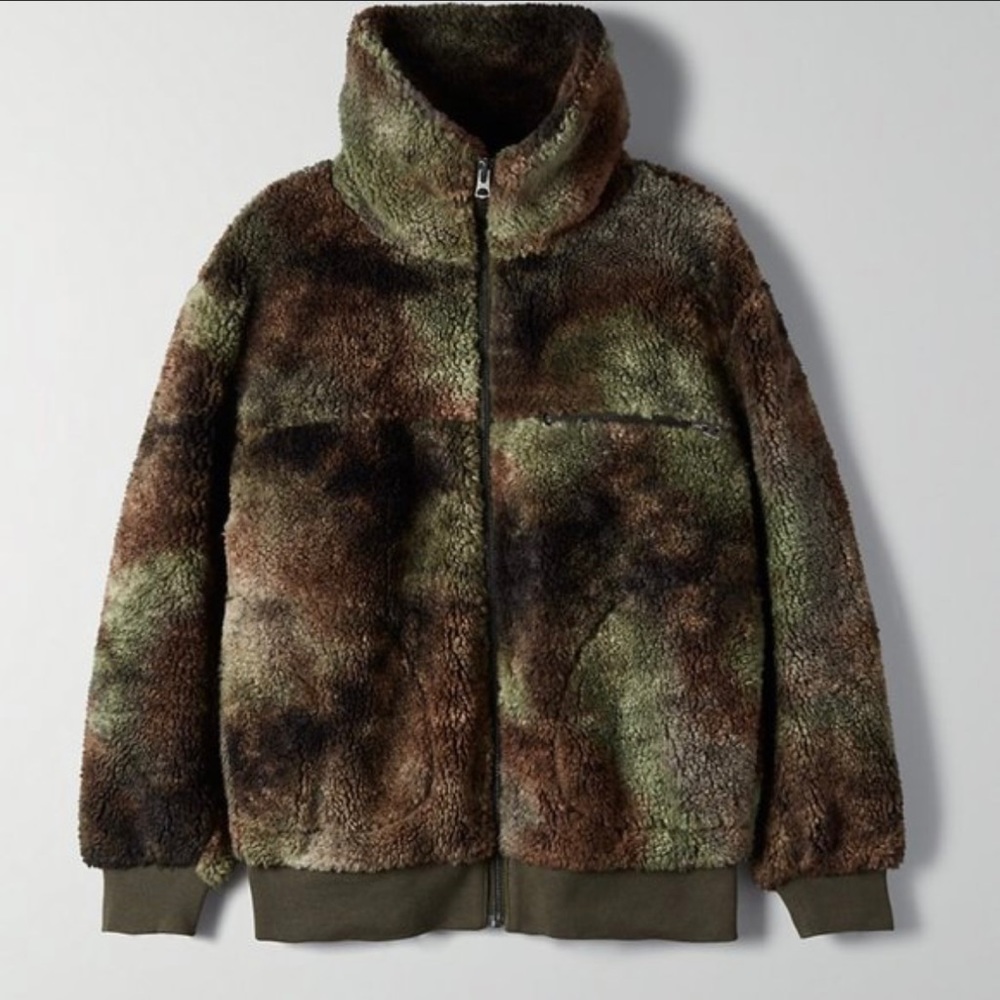 Oversized Camo Teddy jacket